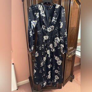 Lulu's Navy Floral Long Sleeve Dress